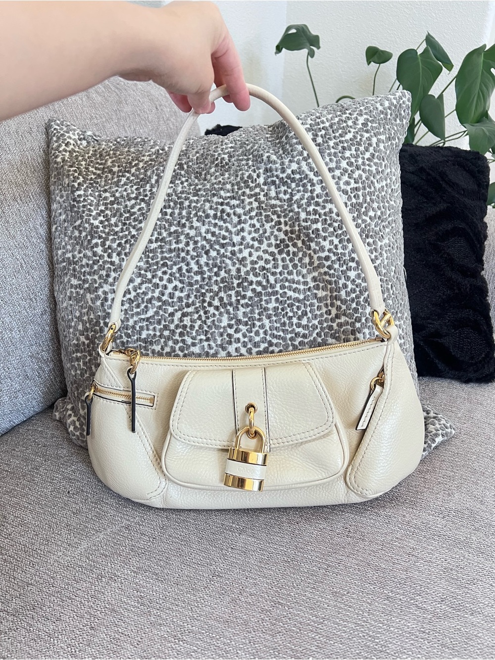 Chloé The 99 Beige Cream Grained Leather Shoulder Bag